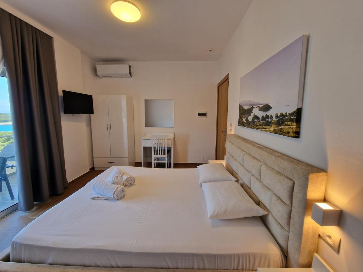 Hotel Queen Margaret Seaside Ксамил Экстерьер фото