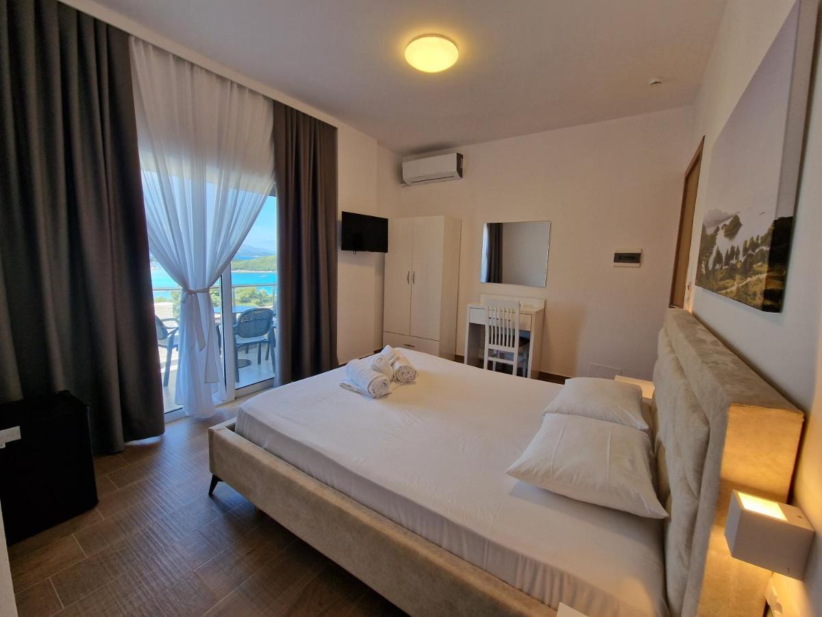 Hotel Queen Margaret Seaside Ксамил Экстерьер фото