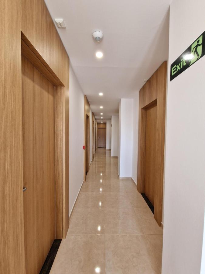 Hotel Queen Margaret Seaside Ксамил Экстерьер фото