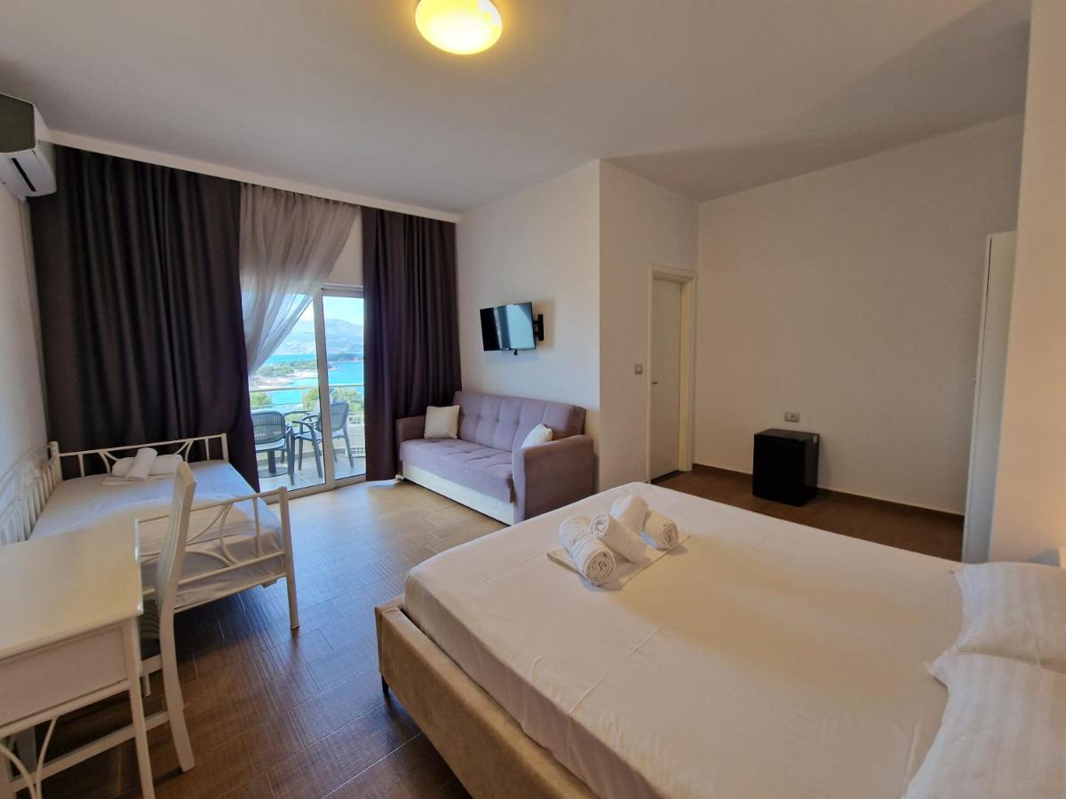 Hotel Queen Margaret Seaside Ксамил Экстерьер фото