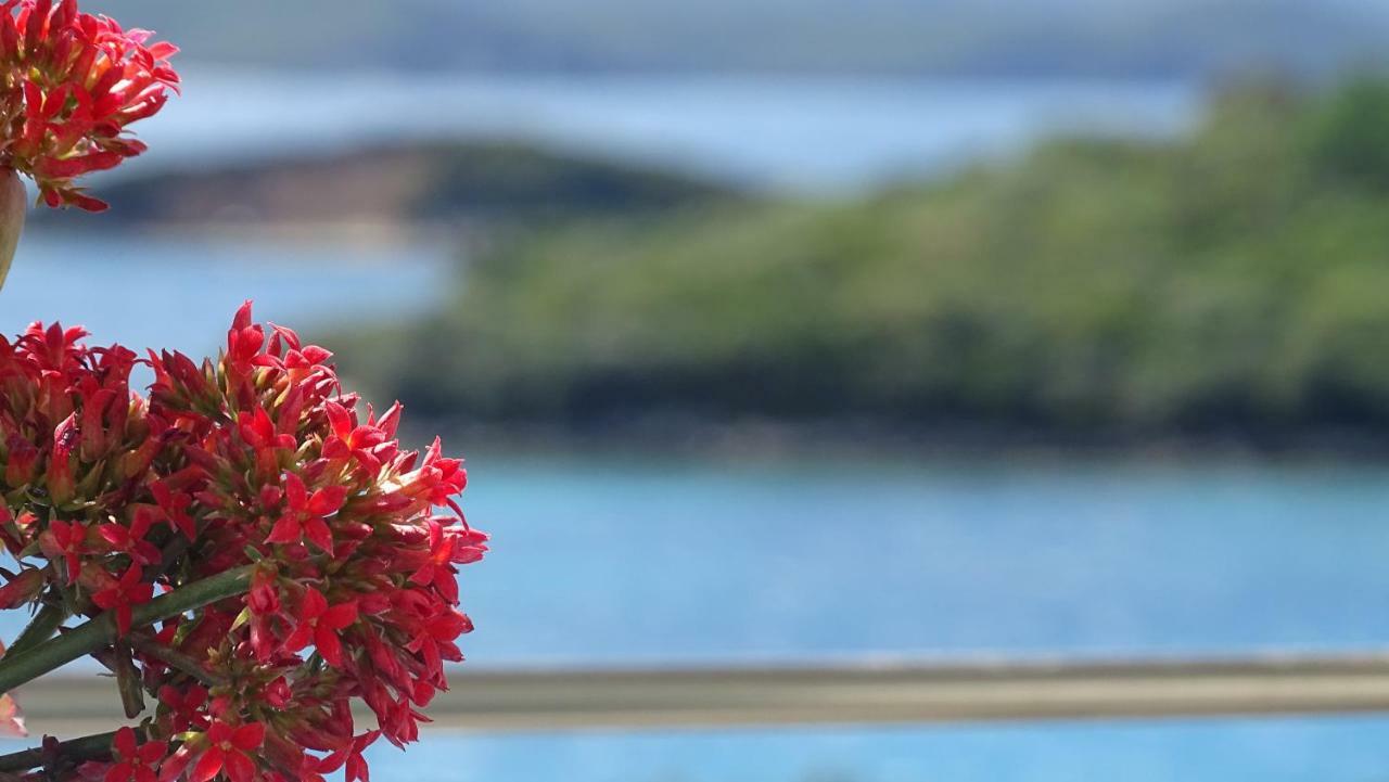 Hotel Queen Margaret Seaside Ксамил Экстерьер фото